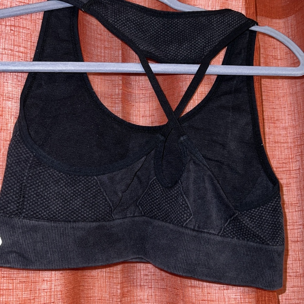 Black acid wash sports bra